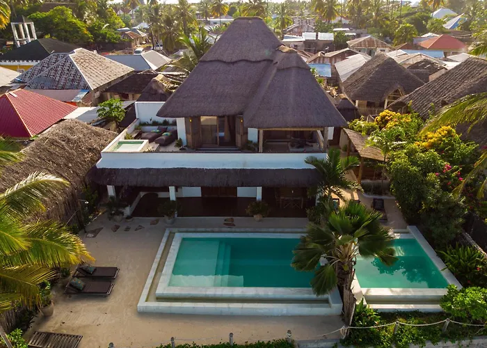 Joya\' Beach Suites & Villa